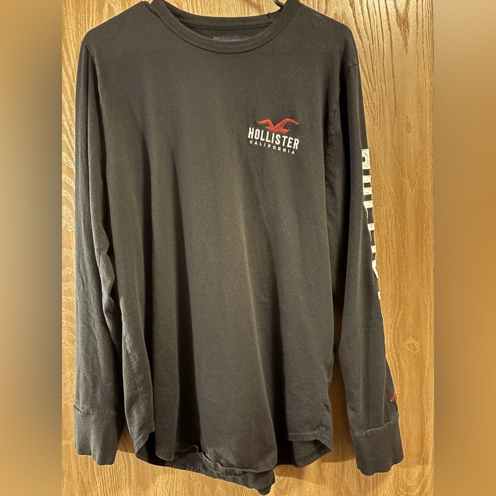 Long sleeve Hollister shirt.